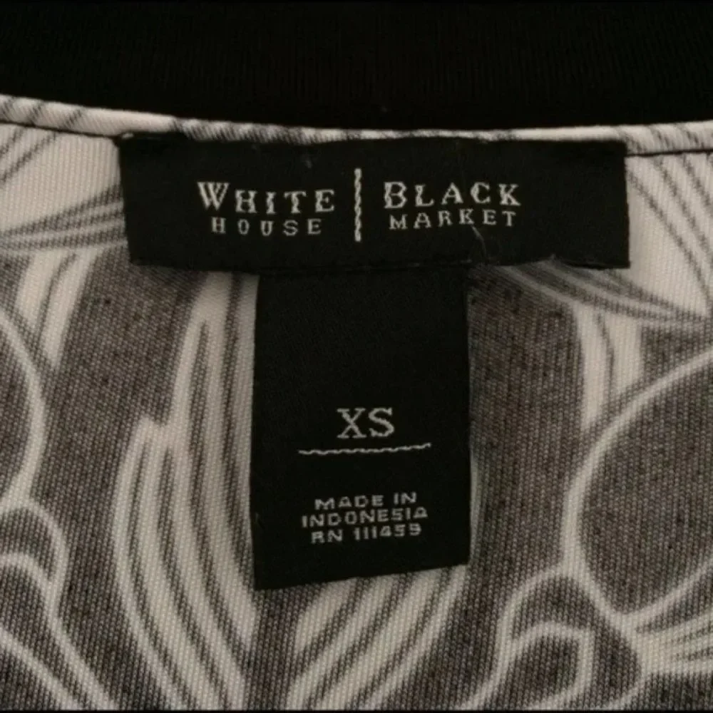 White House Black Market fabric flower